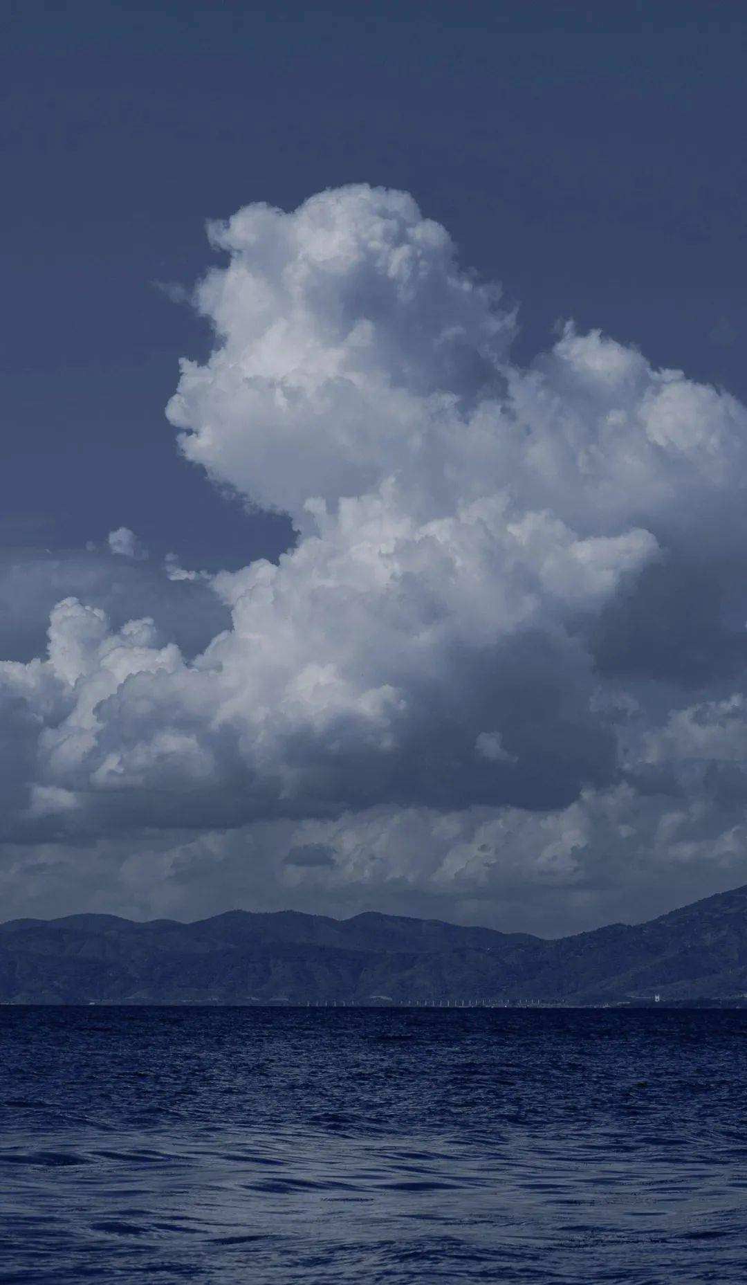 饱和度|超治愈的蓝色调，这样后期百看不腻！
