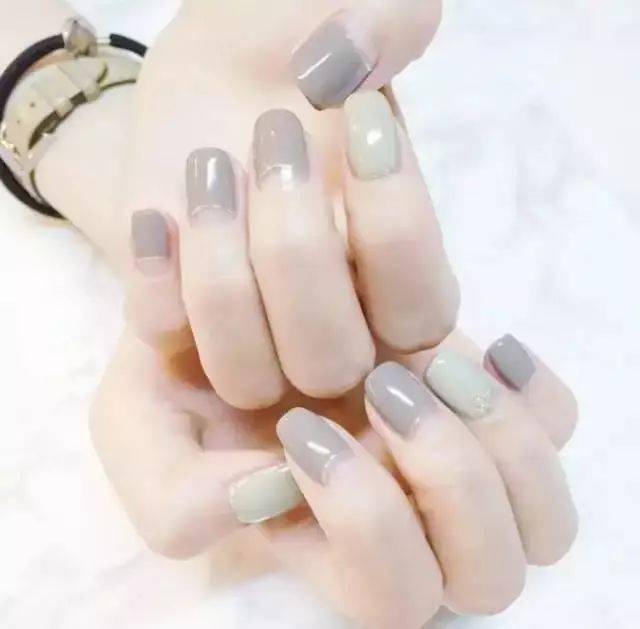 颜色|上班族专题，简约低调的美甲！