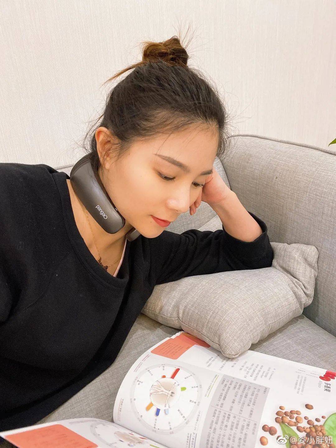 按摩|跟着张继科张国伟解锁专业颈椎按摩仪，真香！