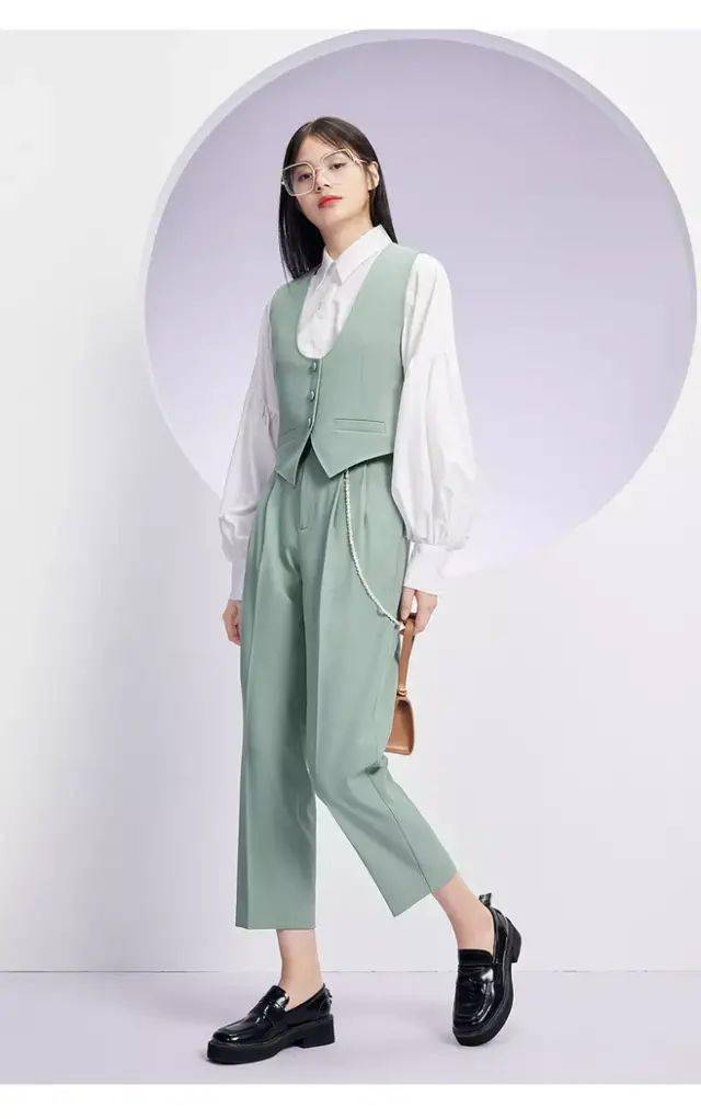 层次|学会这几点,秋季长发更迷人