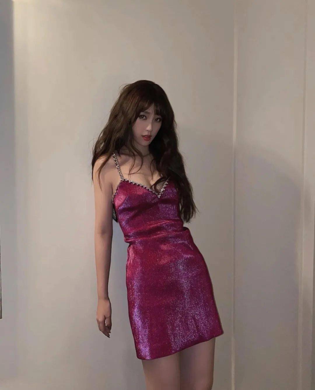 宝藏|想和虞书欣一样做个宝藏女孩，首先得有一件同款宝石衣啊！