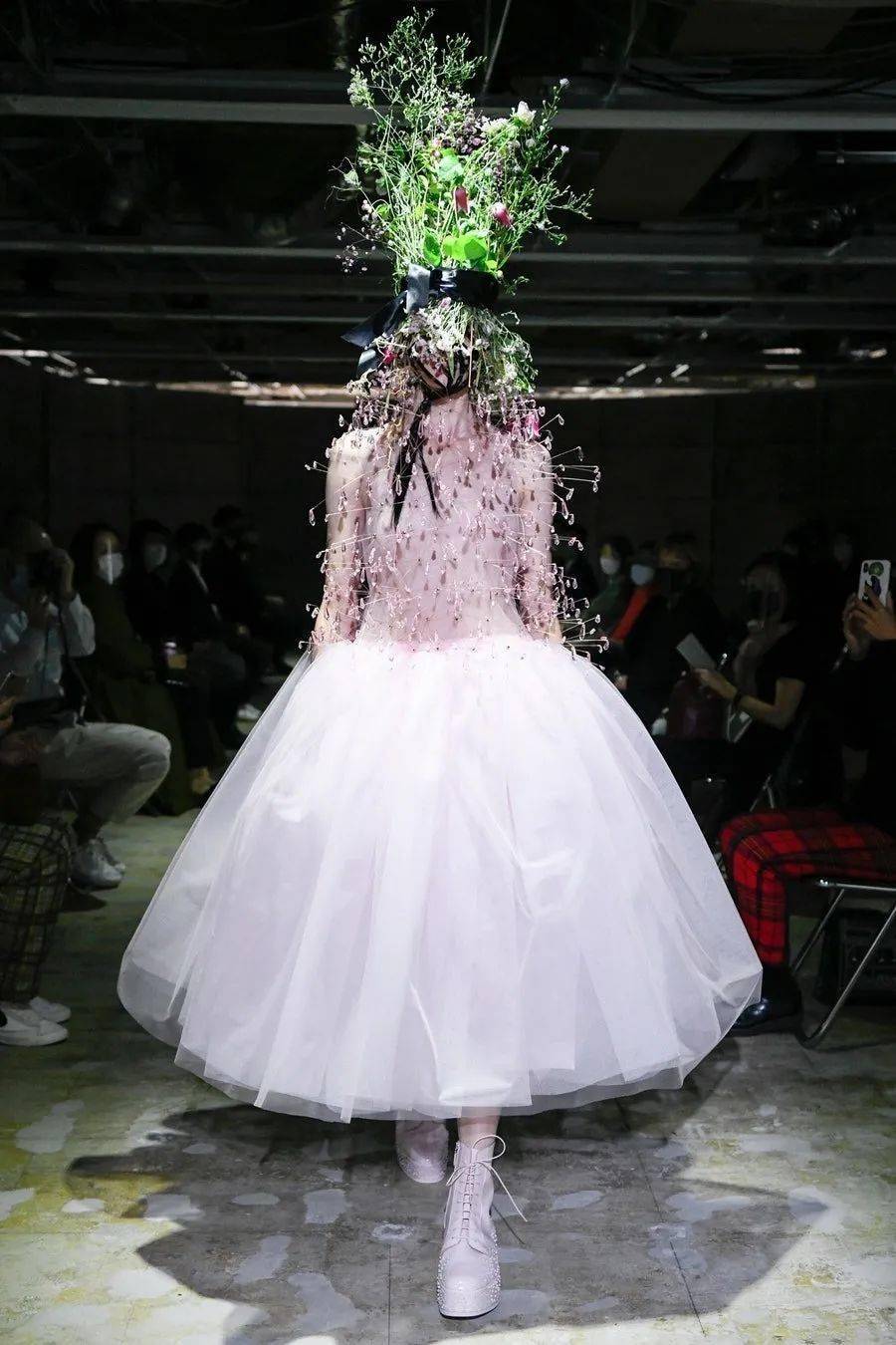 Noir|谁的粉色浴花？实验系设计鬼才Noir Kei Ninomiya用黑与粉打开你的少女心