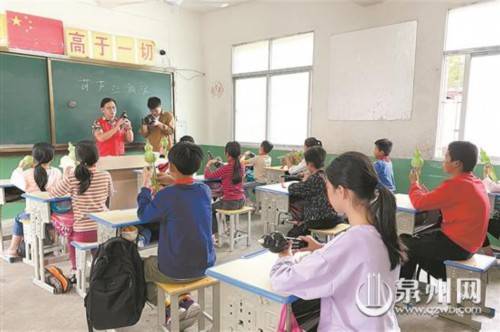 潮碧|我们又来了！山村小学再扬欢歌