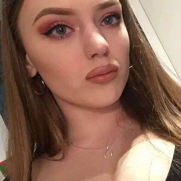 胸部|胸部自然生长到 34J，被逼众筹缩胸，胸大的烦恼她知道