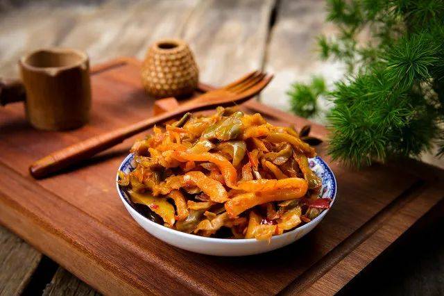 跌停|涪陵榨菜闪崩跌停，市值蒸发超38亿，“酱菜茅台”怎么了？