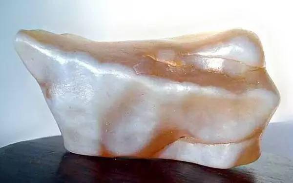 极品鸡肝石