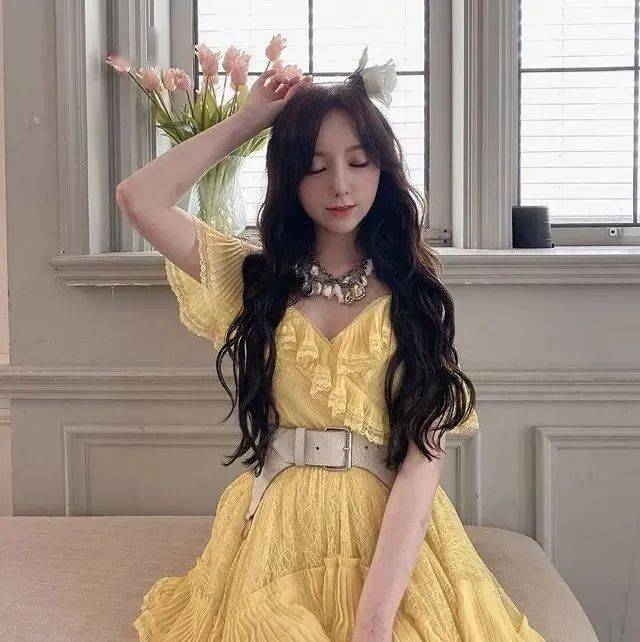 瑞小美|答应我，下次剪头发带着BLACKPINK的新专辑去好吗？