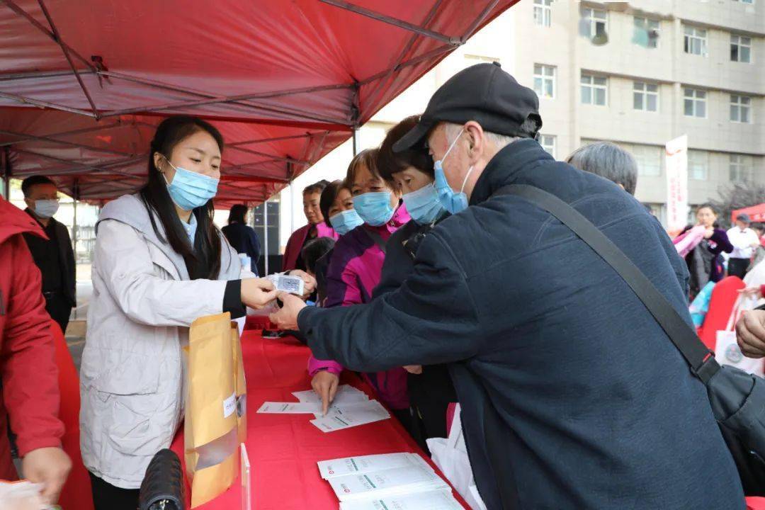 宣传|河北省第八人民医院举办职业健康宣传暨重阳节敬老大型义诊活动