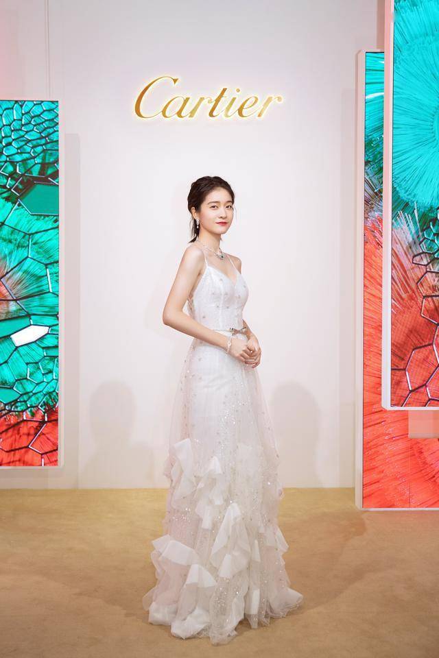 风格|特别策划 | 自然奇境风格闪耀 卡地亚全新「SUR」NATUREL高级珠宝展晚宴
