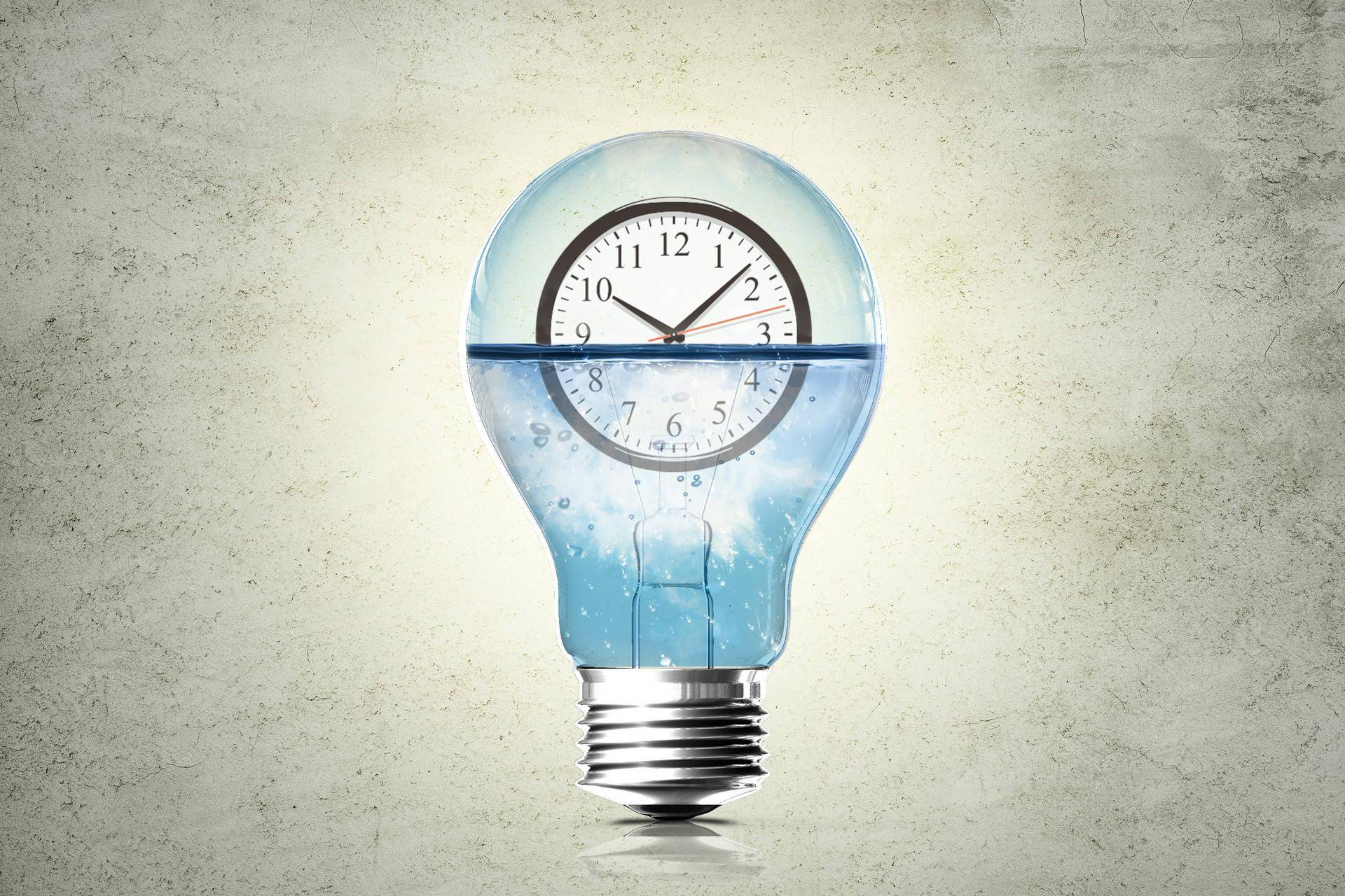 市值|狂蹭热点半年被下12道“金牌”中潜股份市值蒸发近250亿