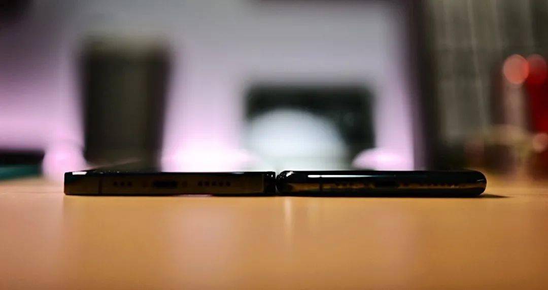 多高扔下去才会碎？iPhone 12 Pro缺点列表