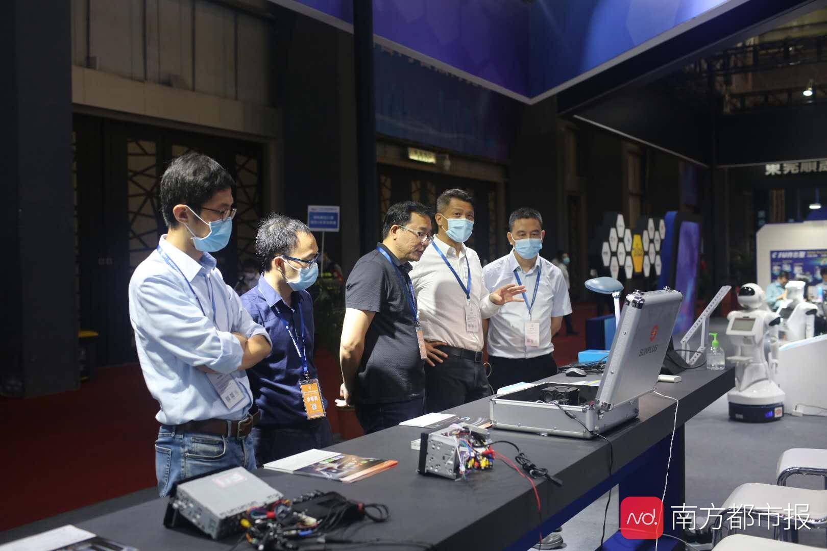 苏宁|双11倒计时，阿里、京东、苏宁易购等巨头在东莞买买买