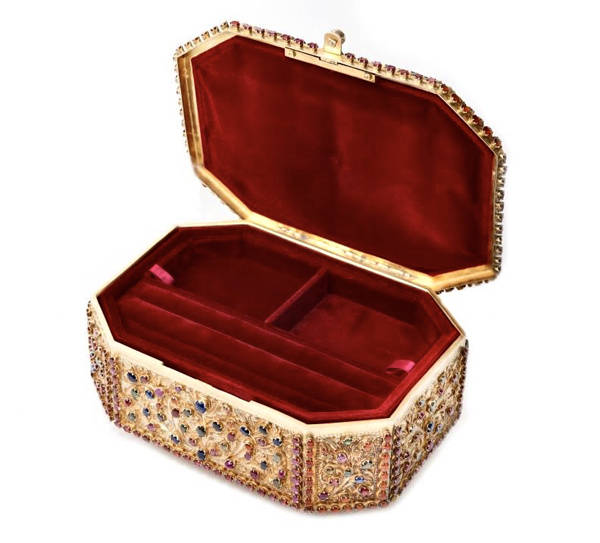 博会|克什米尔蓝宝石为何在进博会只展不售？巴基斯坦展商细说缘由