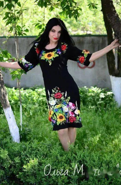 教程|丝带绣 | 奥斯汀玫瑰的绣法教程！（附:13种丝带、7种入门针法详细教程）