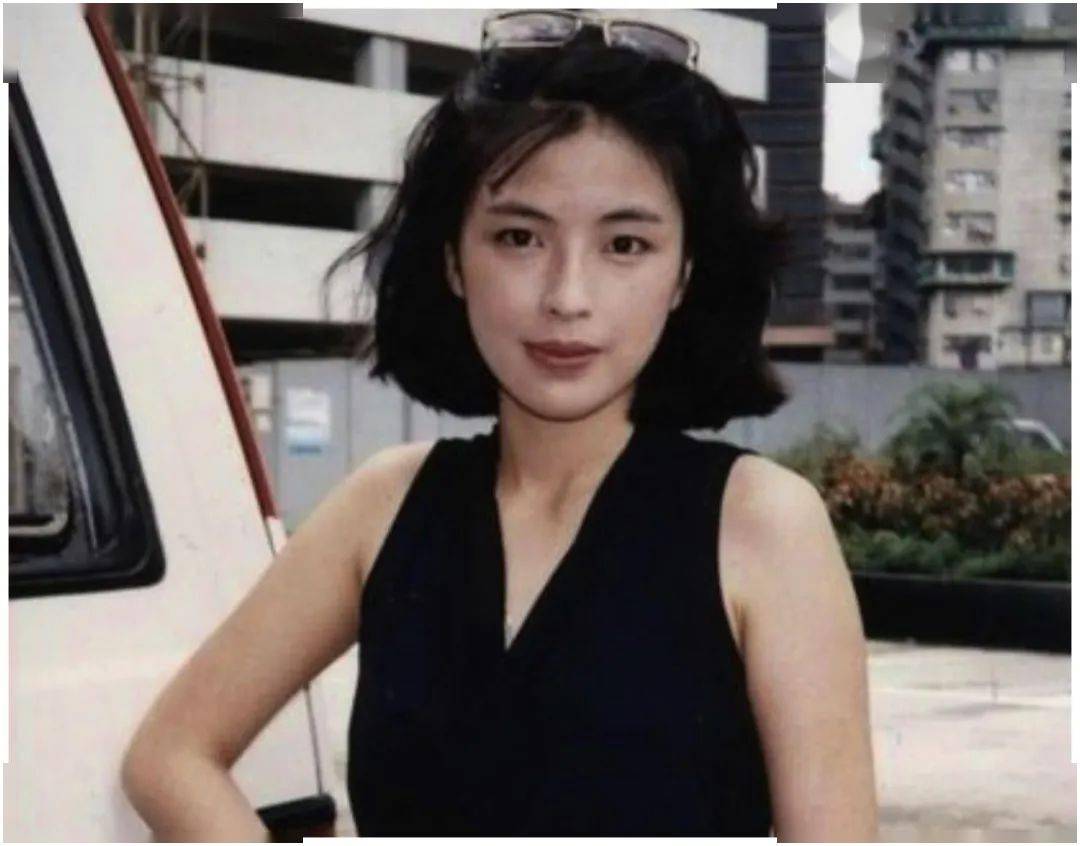 短发|倪妮的新发型太美了！技术分析：什么样的人适合港风短发？