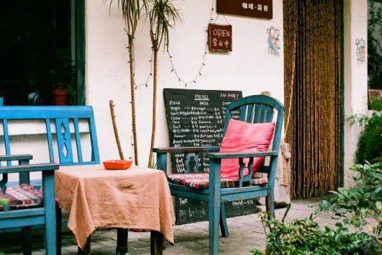 时尚|半个娱乐圈都来了！成都凭什么？