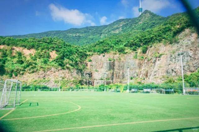 深圳莲塘人口_深圳莲塘口岸图片(2)