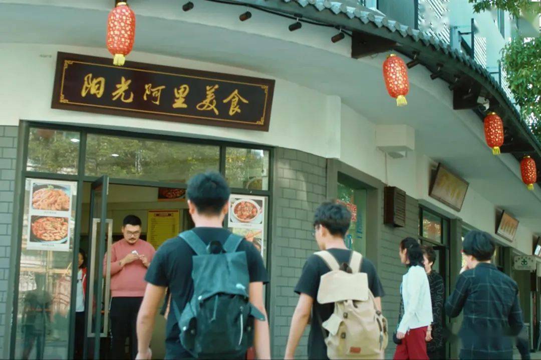 小梅山人口_小梅山景区(2)