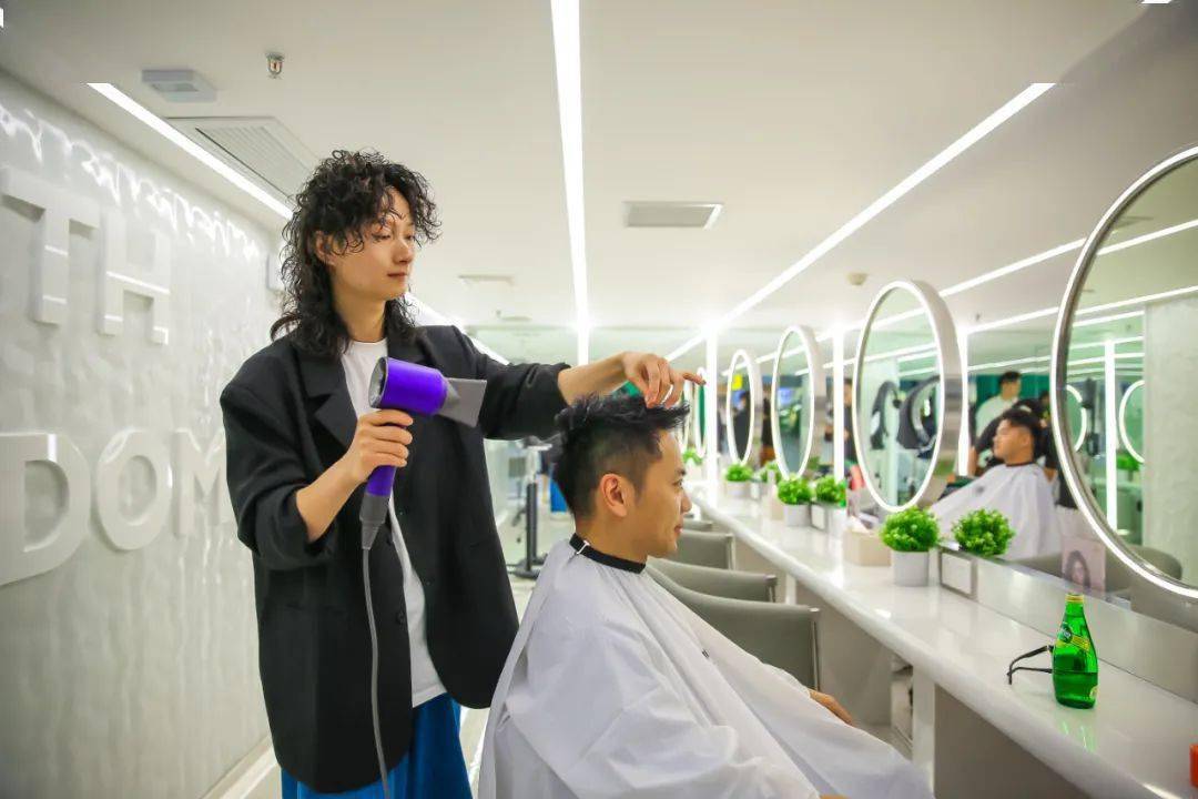 美发|姐妹们！「TOP级美发大师」梵创造型，11.11特惠来袭！