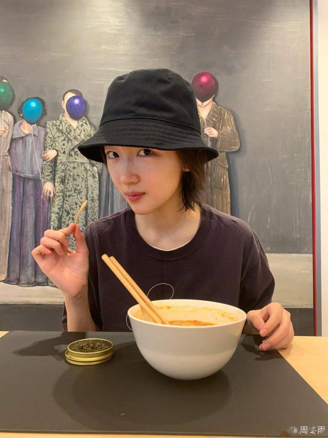 皮肤|狂吃火锅不长痘，这位影后太拉仇恨！