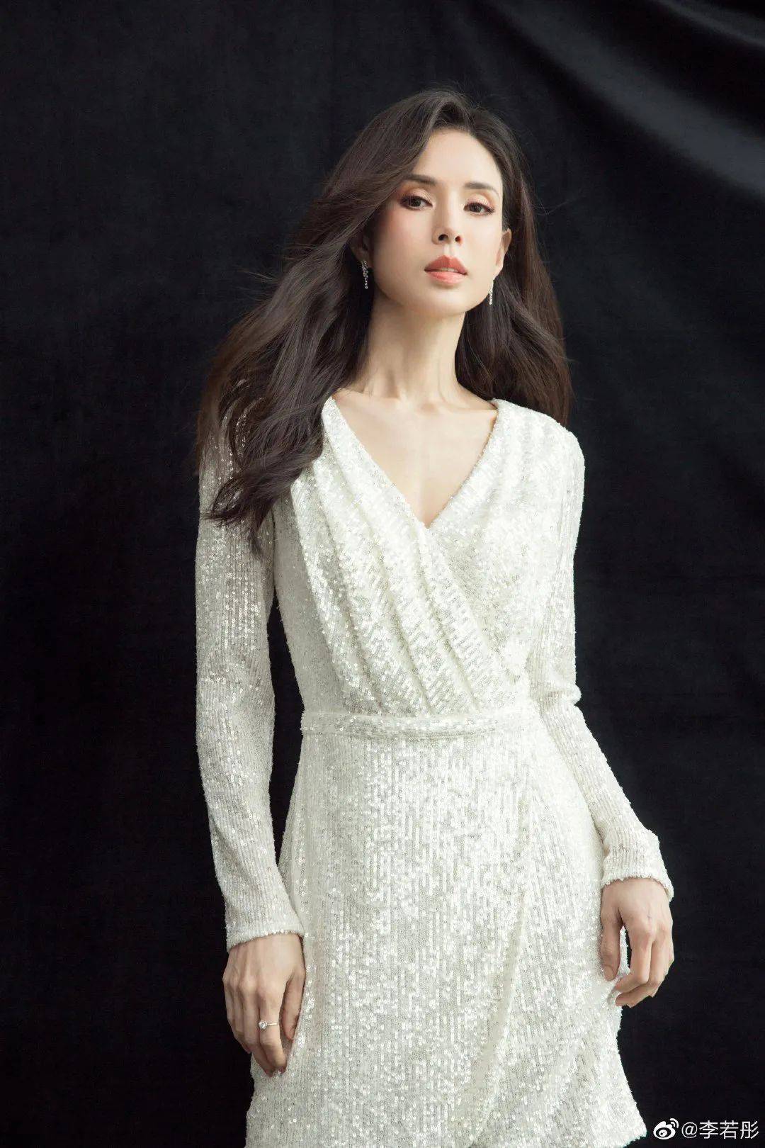 面膜|李若彤：保持好奇心，会让你被时间遗忘