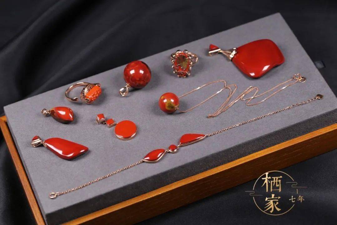 珠宝|把玉石玩成了艺术,这个80后女孩是怎么做到的...