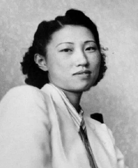 张学良|赵四小姐：传奇有多动人，真相就有多惨淡