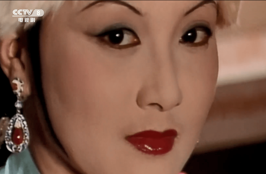 黛玉|“家暴妆”爆火？明明三十年前的她们，才是真正的美妆达人！