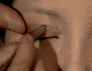 毛戈平|李佳琦推荐~热销4万+！能顾持妆10小时的神器究竟是什么？