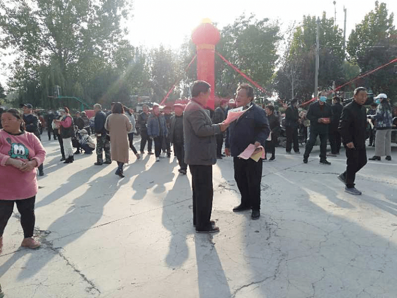 张龙乡人口_王朝马汉张龙赵虎图片