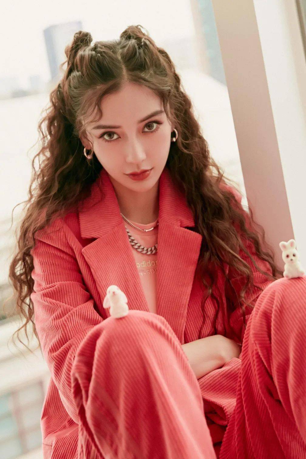 羊毛|撩个头发都风情万种？杨幂真是好港一女的！