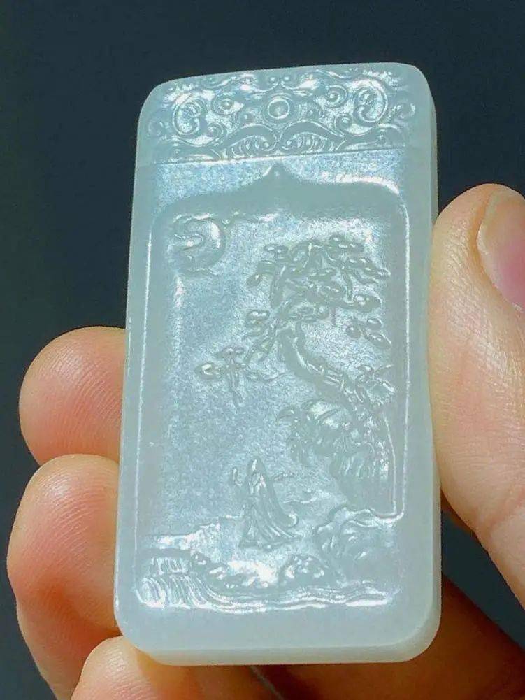 之美—-镂空透雕和田美玉·一只和田白玉镂雕麻花型手镯_搜狐网