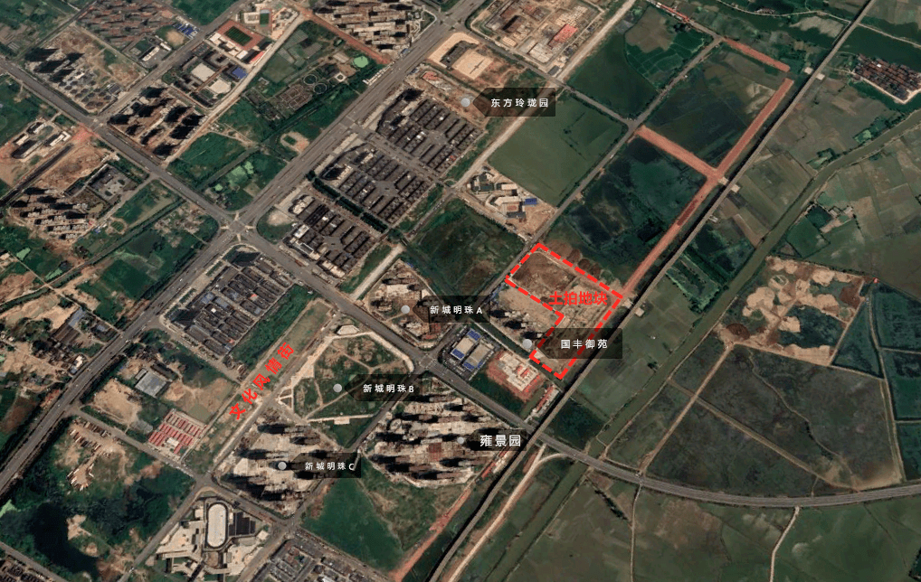 保证金: 2805万元 地块面积:15322平方米 土地用途:城镇住宅用地90%