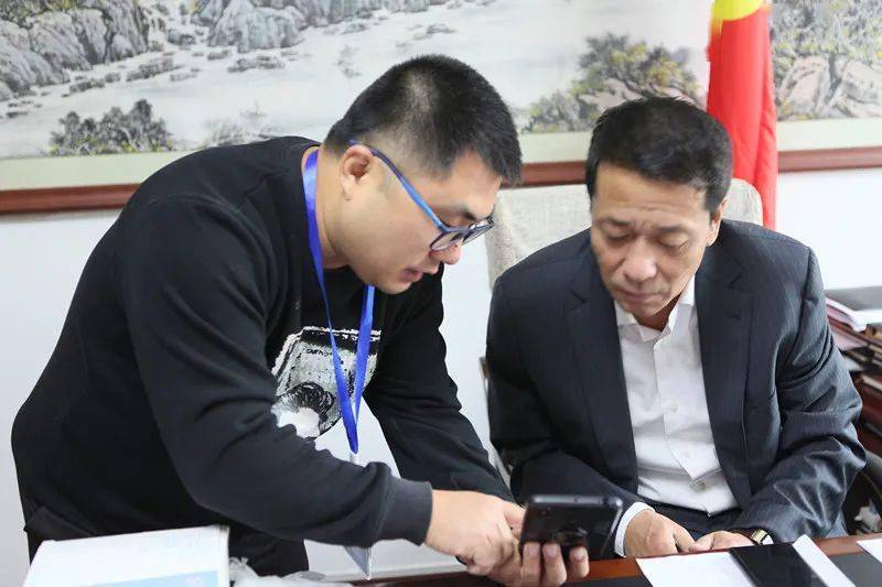 人口普查自主填报小程序直接上传_人口普查图片(2)