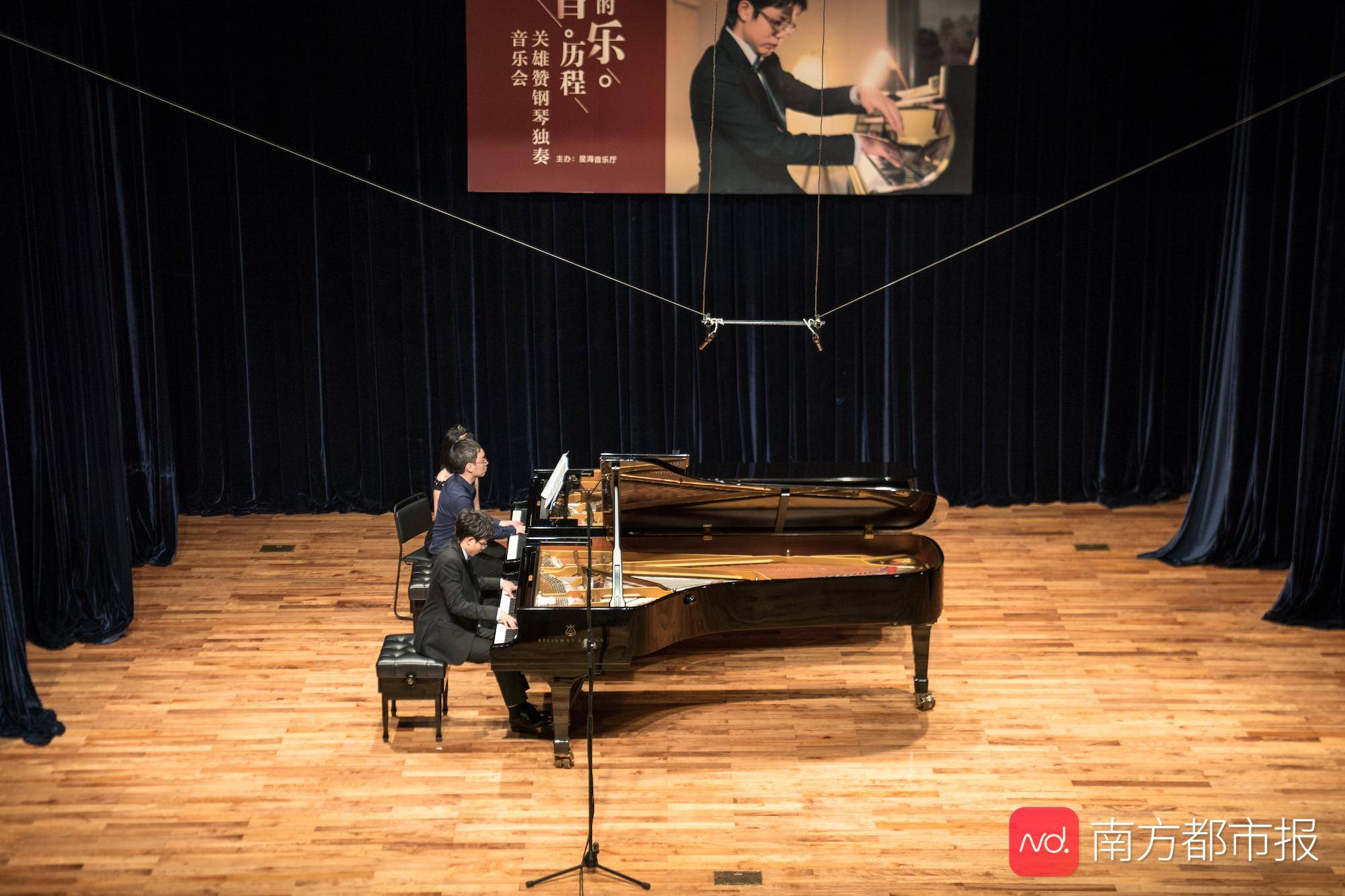 14岁钢琴少年登上星海音乐厅,独奏会两次加演获乐评人