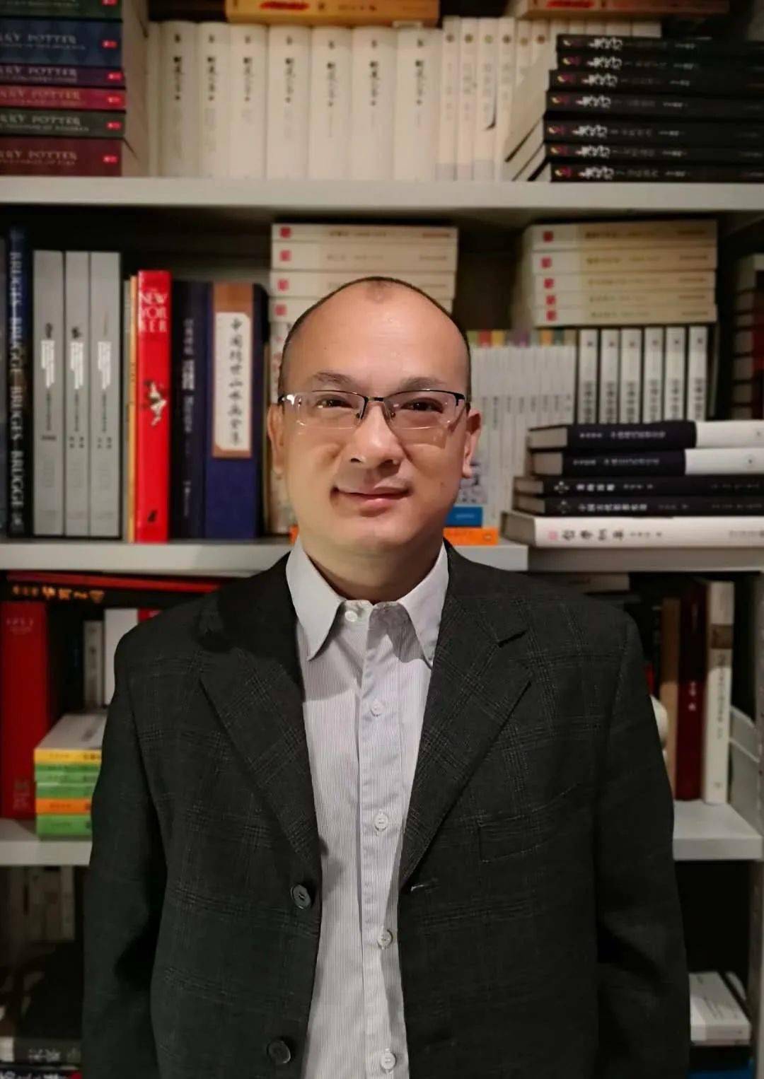 报告人:赵忠教授 中国人民大学劳动人事学院 题目:我国人力资源市场的