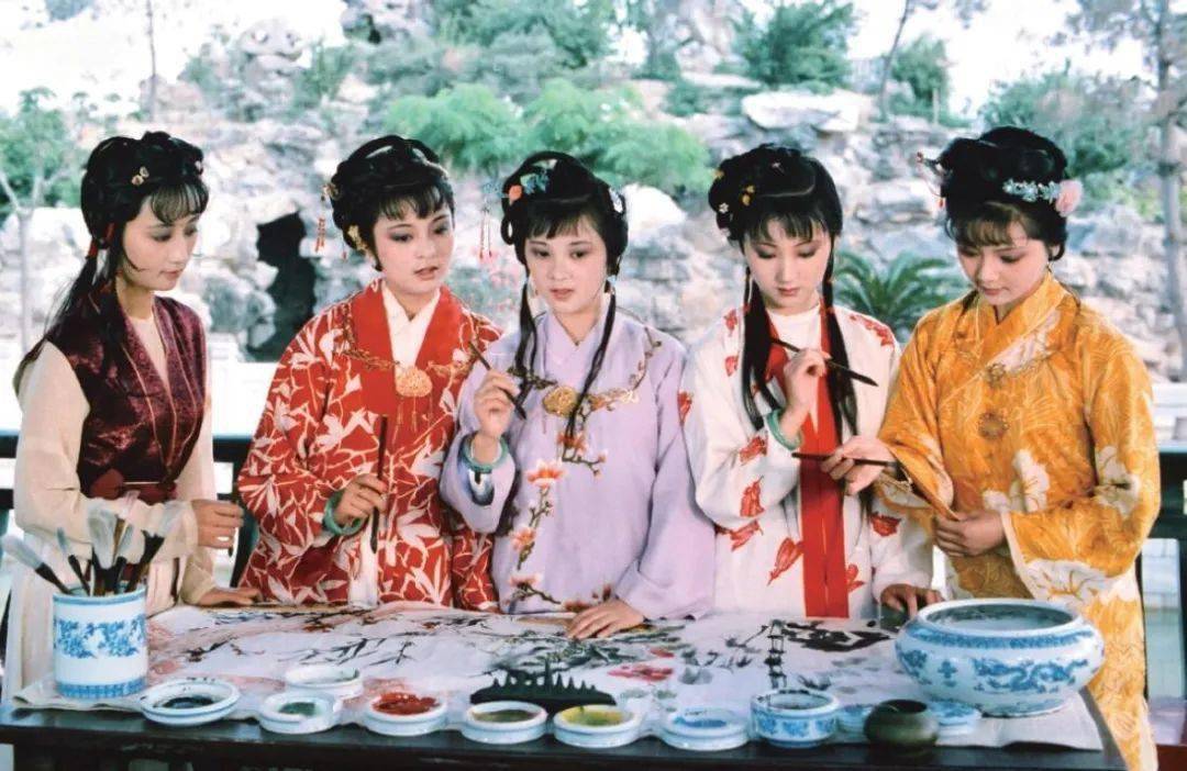 造型|谁来拯救越来越丑的古装剧？观众：中国电视剧，都被网红审美害惨了！