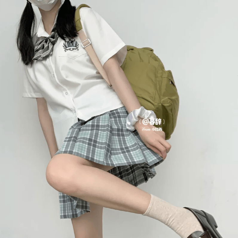 cr|40款高颜值の减龄双肩包，上学通勤就背它！