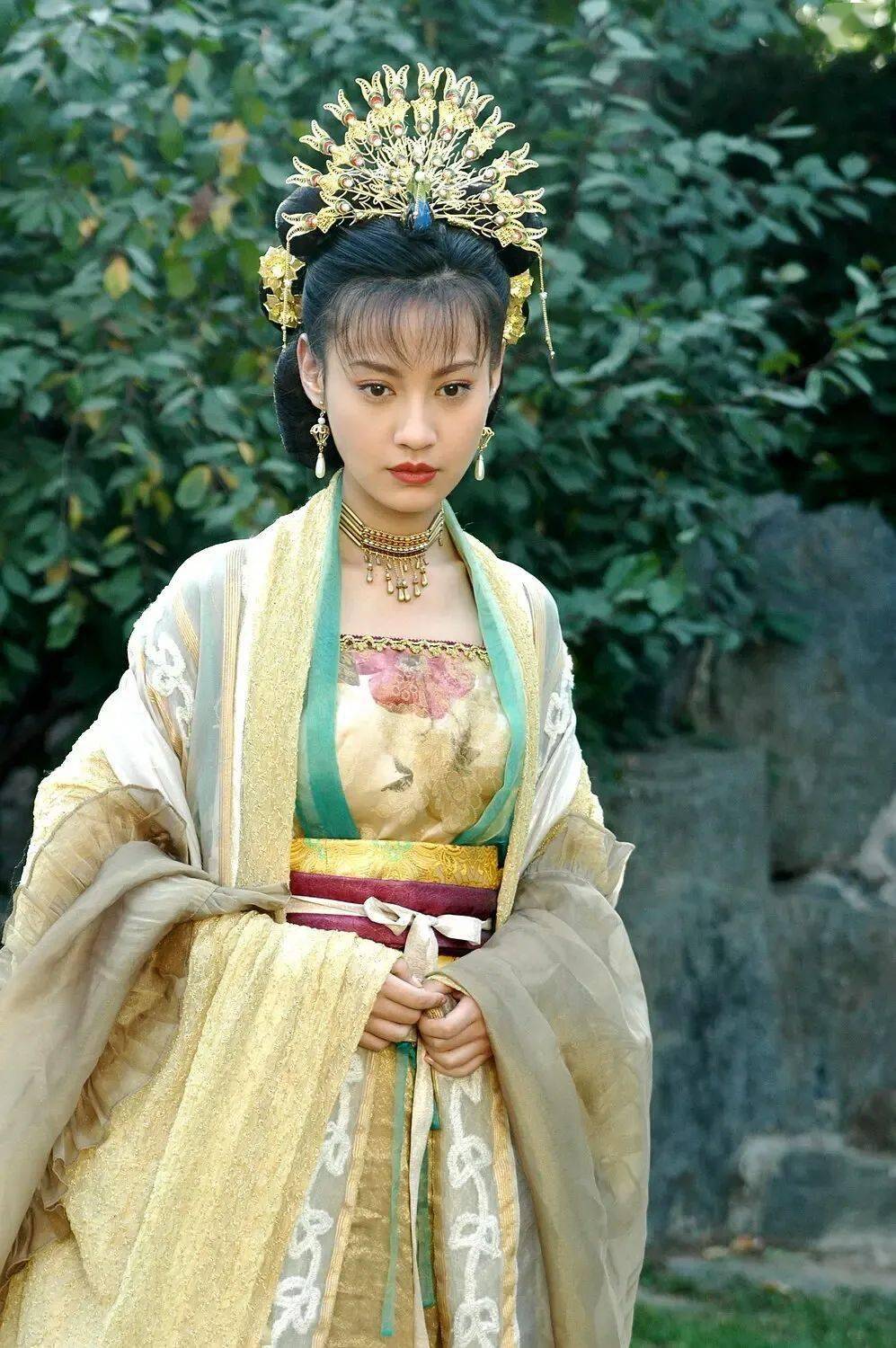 造型|谁来拯救越来越丑的古装剧？观众：中国电视剧，都被网红审美害惨了！