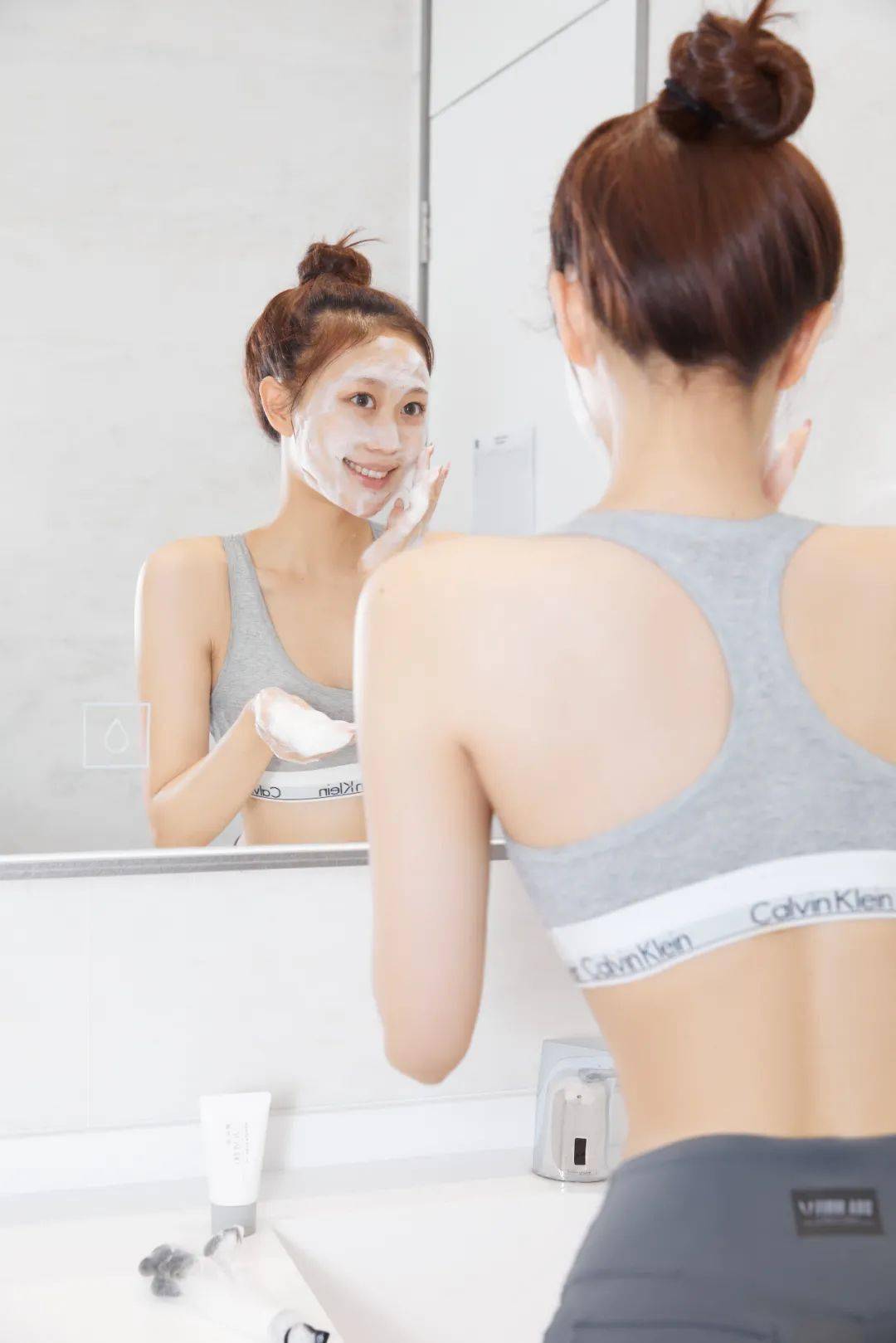 工人|戳进来 | 白天打工人夜里尾款人，拿什么挽回我的少女感？