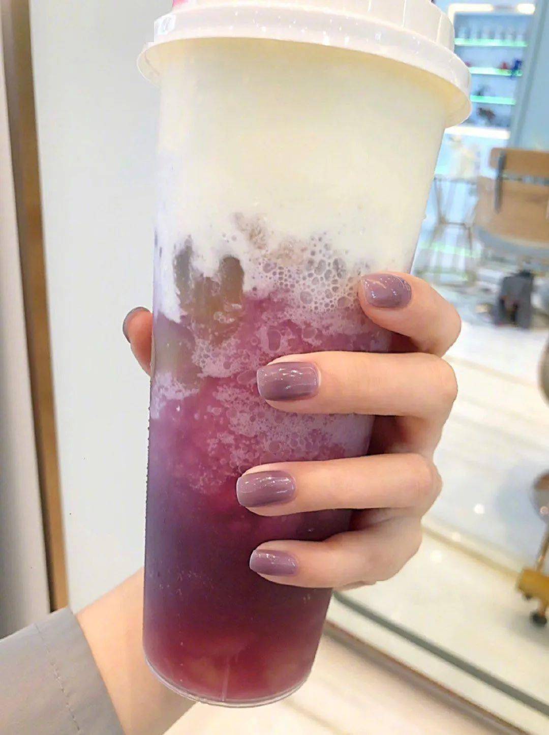 阿喜|喜茶做了支钢笔，晨光文具都服气！