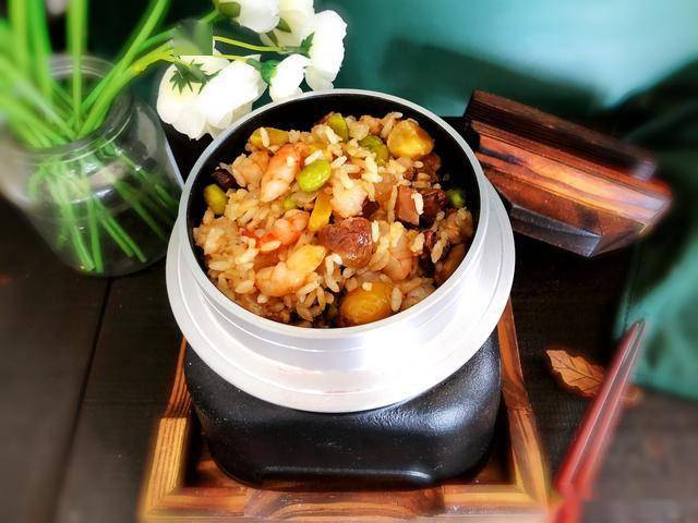 菜饭怎么做不烂 aeb26603180343cdbb942e0c652619ed.jpeg