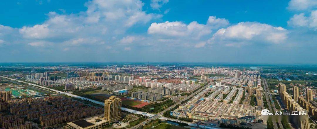 6亿元,新建阜昌学校,实验中学宿舍楼,千红湖学校一期小学部;115幢7894