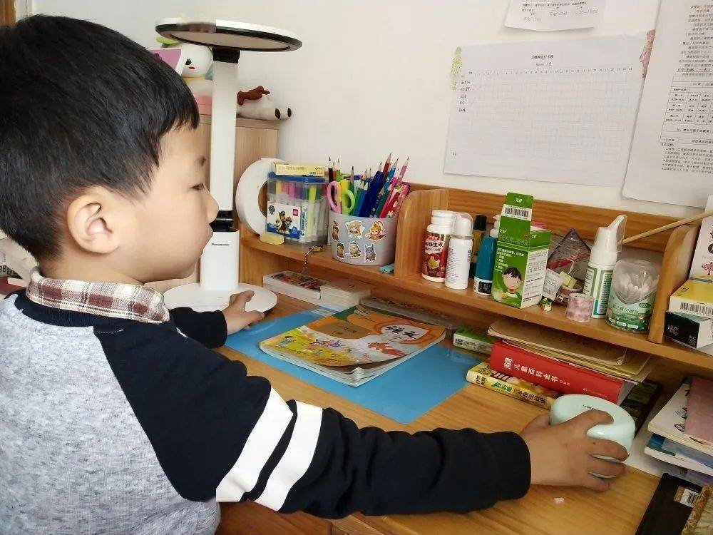 同样,我们身边的物品也需要进行整理,整齐地摆放.