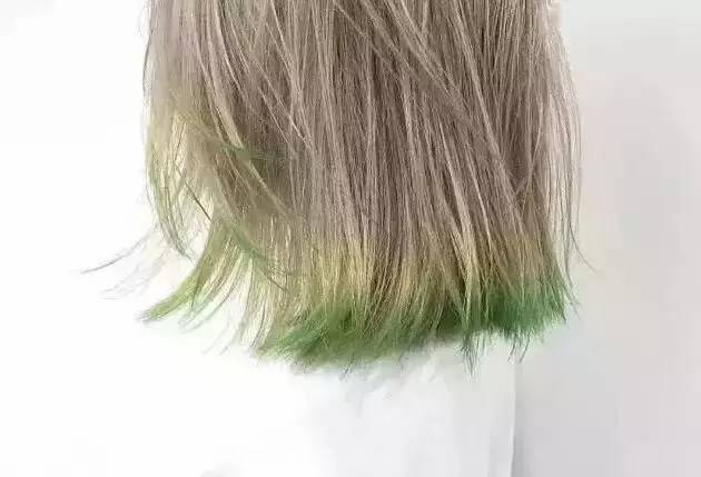 发型|最流行的“裙摆染”发型，美到你了吗？