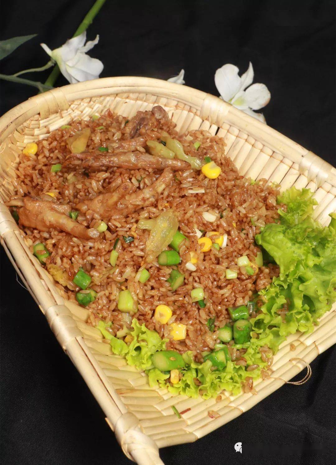 肉夹馍卤肉放什么酱 76b54d4ef3154651bfbbc3f7ddd81f5d.jpeg