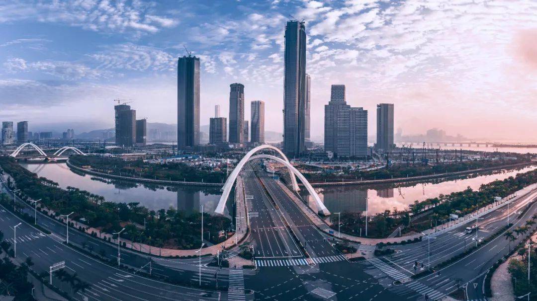 珠海经济总量老排第10_珠海金湾区经济规划图(3)