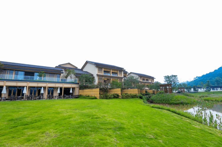 位于成都大邑县云上旅游度假区
