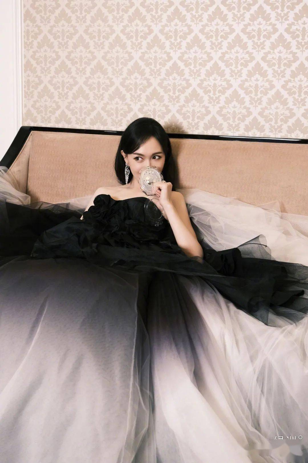 珠宝|女明星复出只拼业务能力？珠宝造型才是新“战场”！