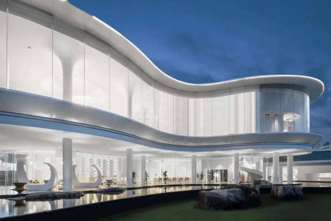 山中有云,云间有山 | 清镇中铁云朵艺术馆_建筑